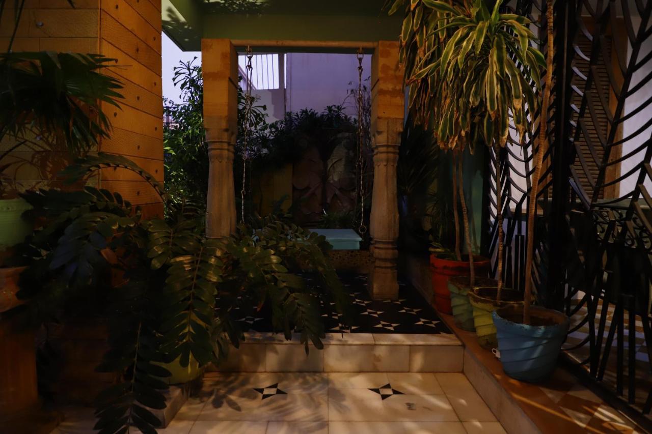 Aura Homestay Royal Villa Jaipur Ngoại thất bức ảnh
