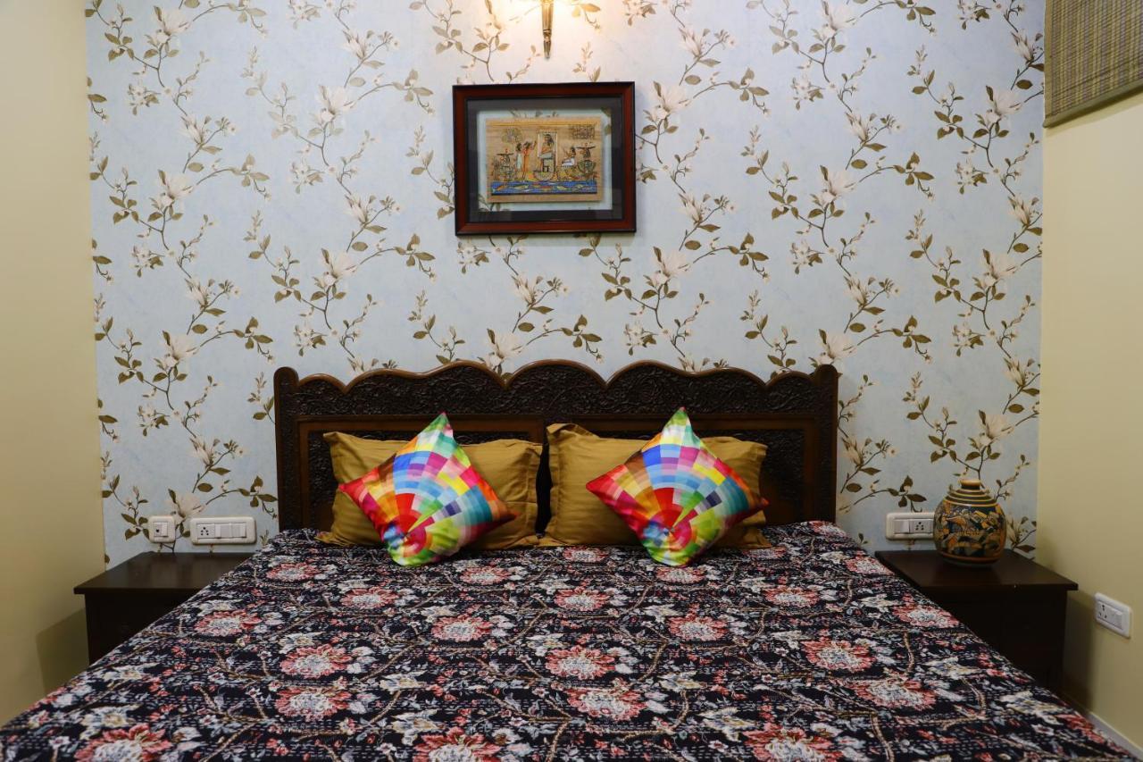 Aura Homestay Royal Villa Jaipur Ngoại thất bức ảnh