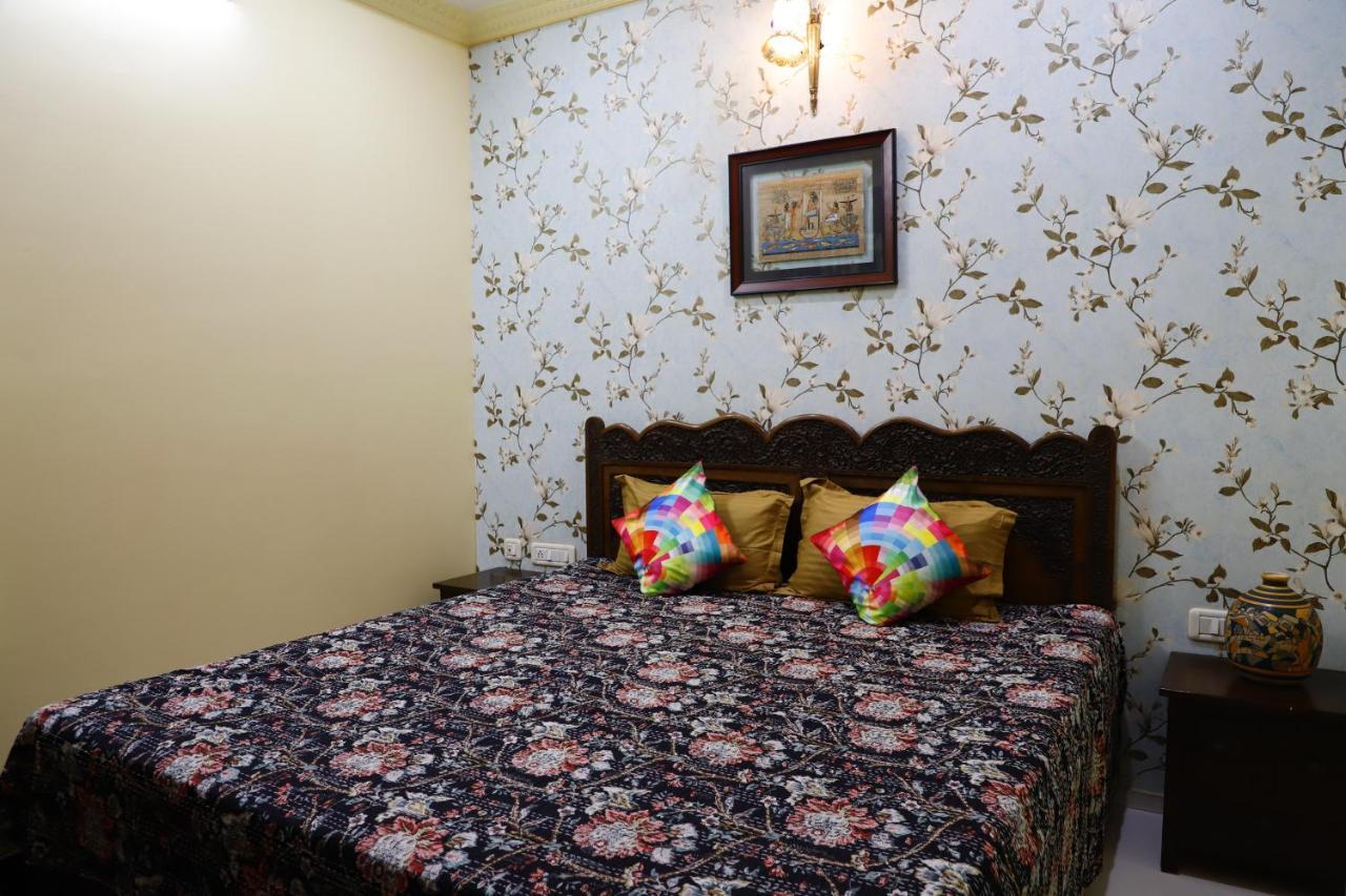 Aura Homestay Royal Villa Jaipur Ngoại thất bức ảnh